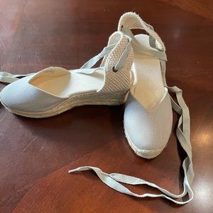 Soludos 2.75” Lyon Espadrille Lace Up Wedges - Size 8